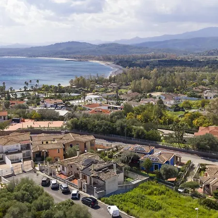 Mary Vicino Al Mare Àrbatax